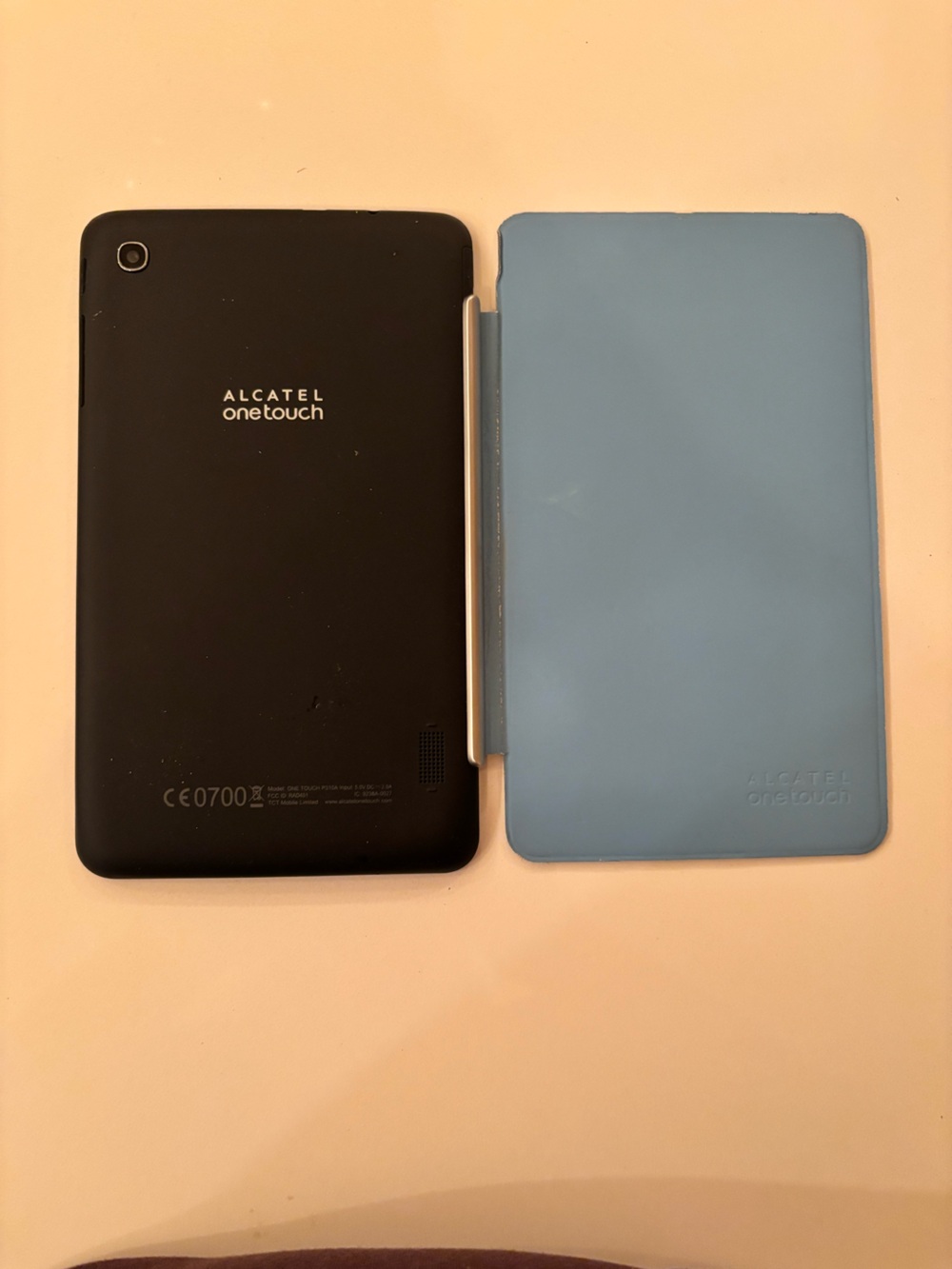 Android Alcatel Tablet - Picture 2 of 3